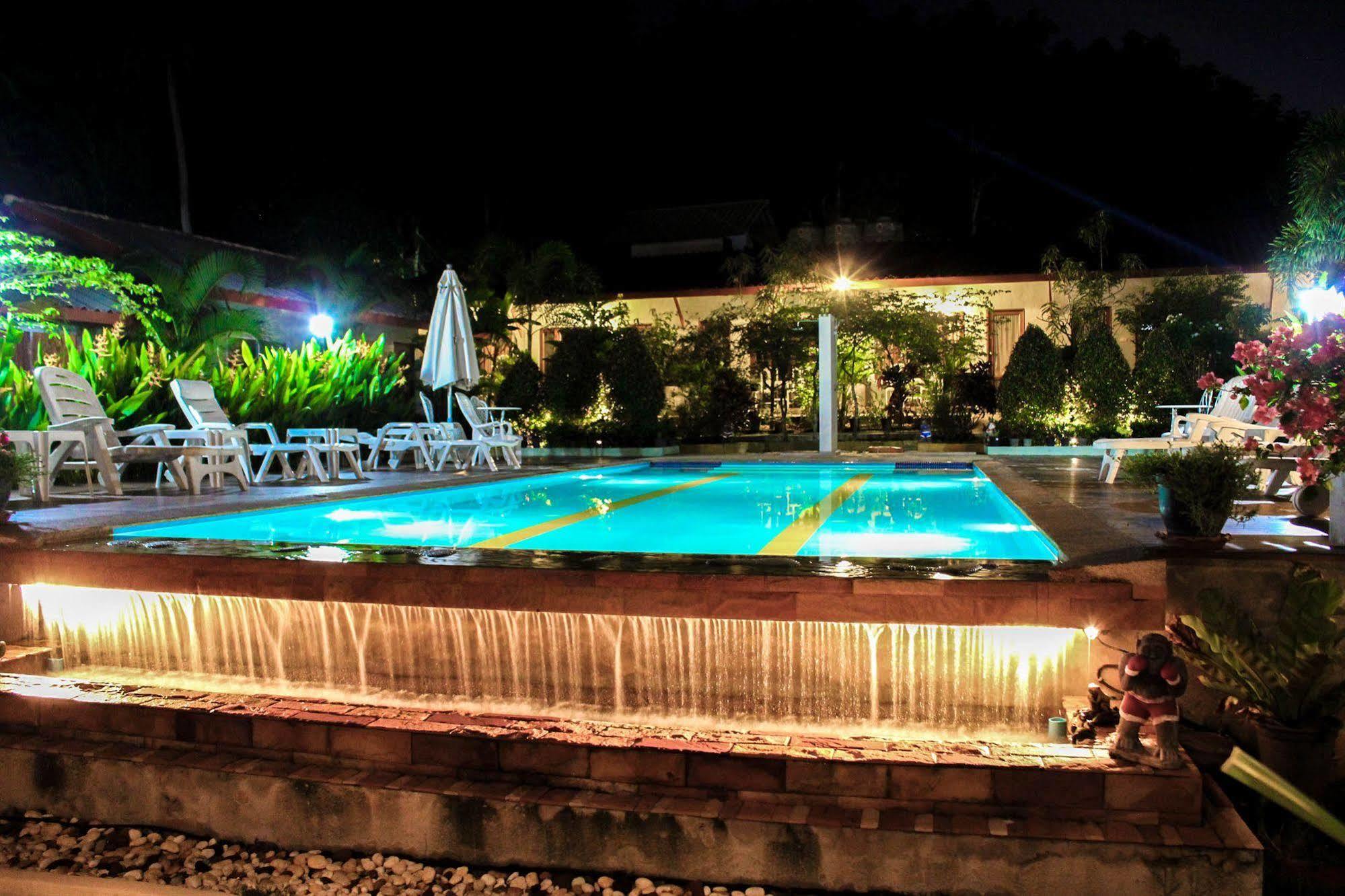 Phuket Muay Thai House Chalong Zewnętrze zdjęcie